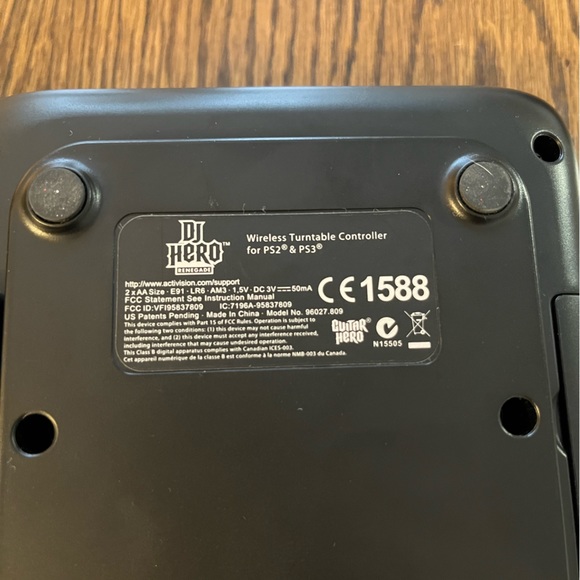 DJ HERO RENEGADE JAY-Z/EMINEM TURNTABLE CONTROLLER FOR PS2/PS3, TESTED - Picture 4 of 9